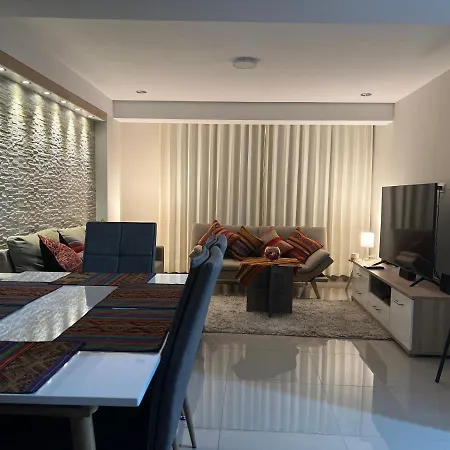 Residencial Chavez Concha / Cusco Apartment